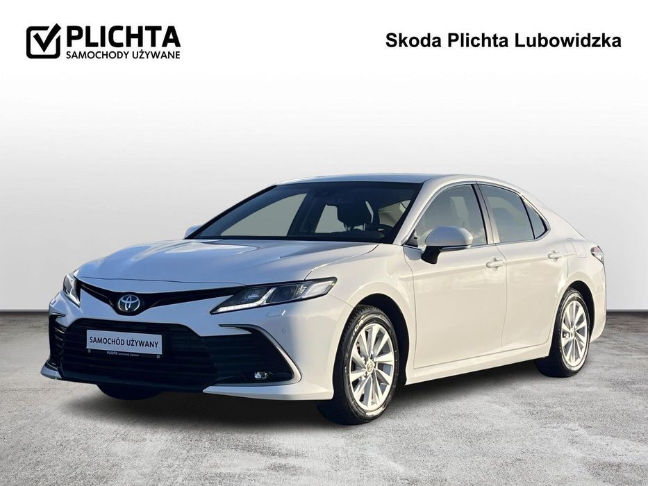Toyota Camry HYBRYDA Tempomat Czujniki cofania Kamera Asystenci Bluetooth FV23%