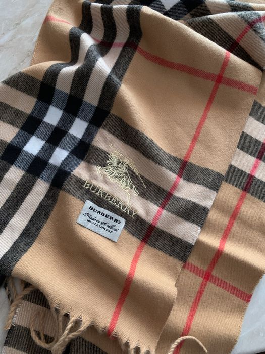 Продам шарф  Burberry