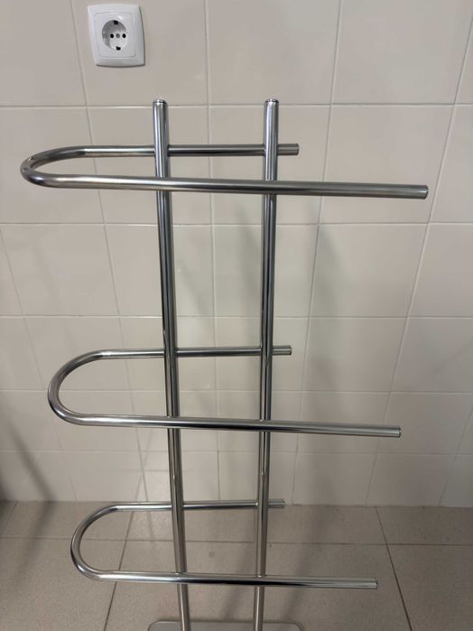 Toalheiro Casa de Banho prateado