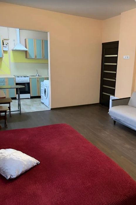 Продам 2-комн квартиру в районе Каменская ул.