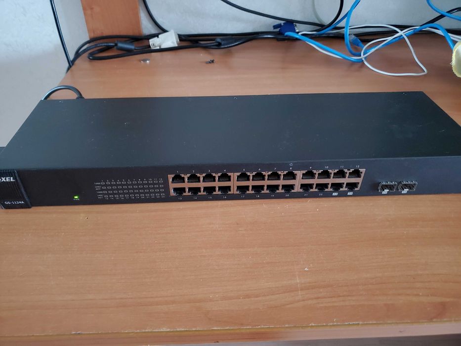 Гігабітний комутатор (світч) Zyxel GS-1124A на 24 порти