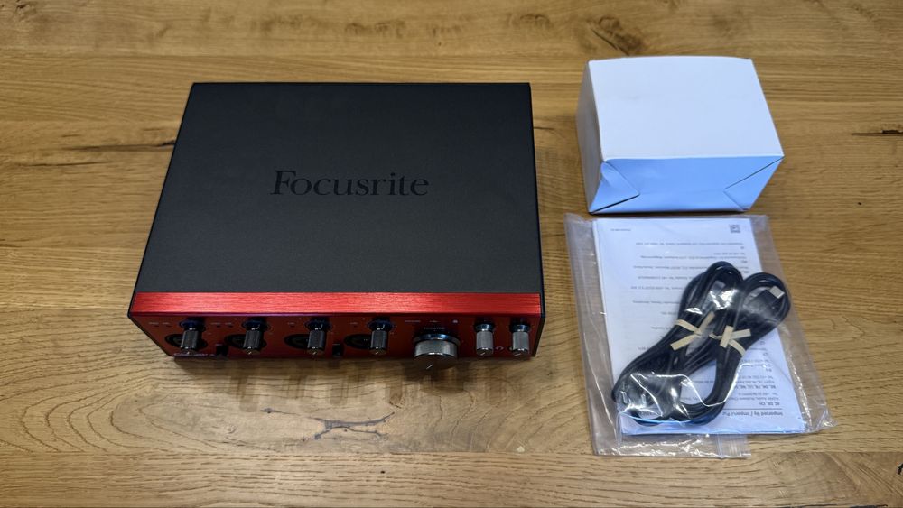Focusrite Clarett+ 4Pre interface audio