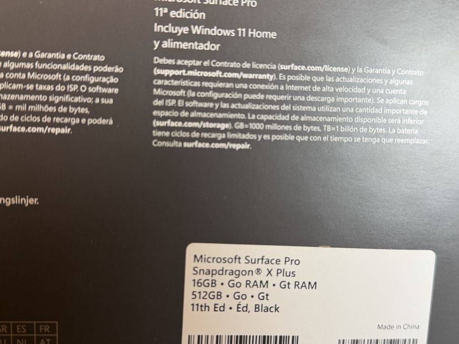 Microsoft Surface Pro Snapdragon X Plus *NOVO*