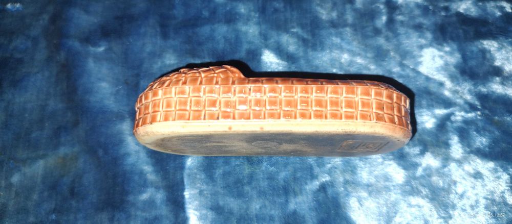 Керамічна декоративна попільничка в формі лаптя, ціна олх доставкою.