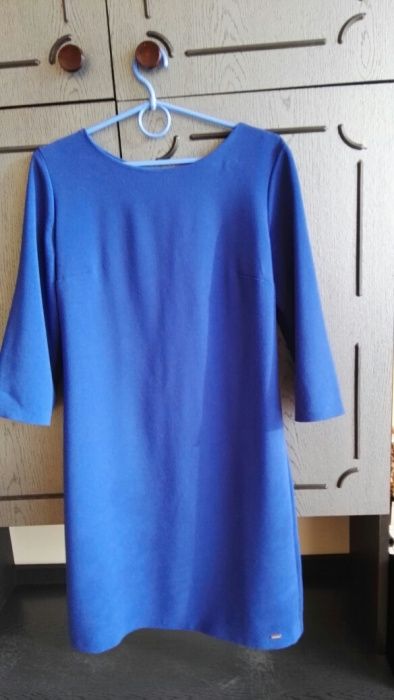 Chabrowa sukienka Ryłko 38