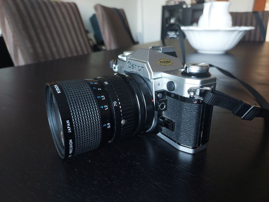 Canon AE-1 com lente 35-70mm Kiron + Canon FD 50mm