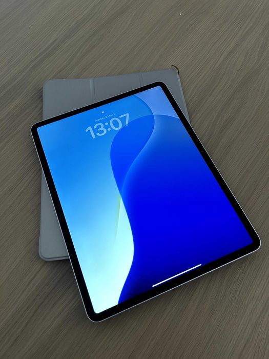 Ipad Air 13 polegadas COM Apple Pencil Pro