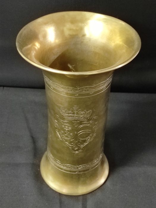 Antiga jarra Com Brasão