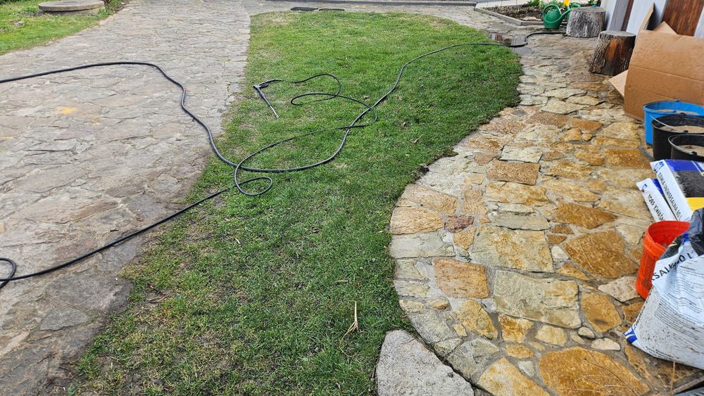 Mycie kostki, elewacji, dachów