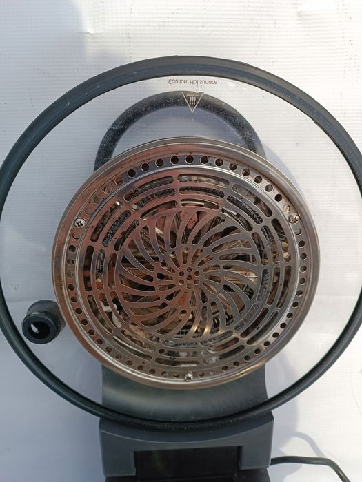 Klarstein Vendure Frytkownica uszkodzona podstawa