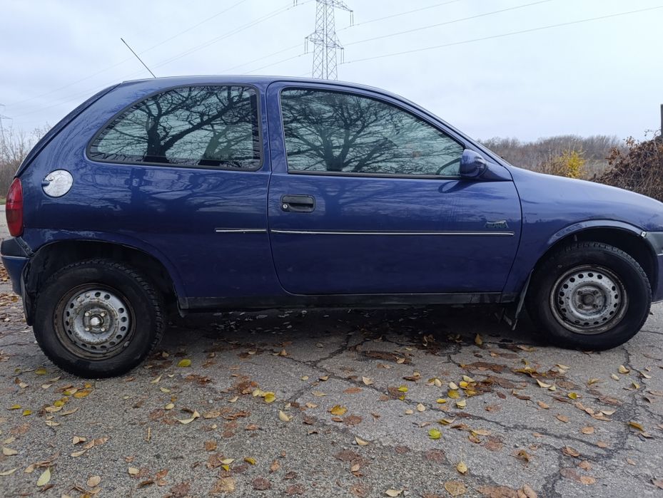 Опель Корса власник переоформлеється Opel corsa