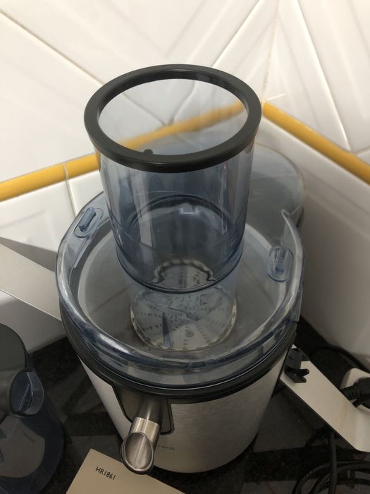 Máquina de sumos Philips