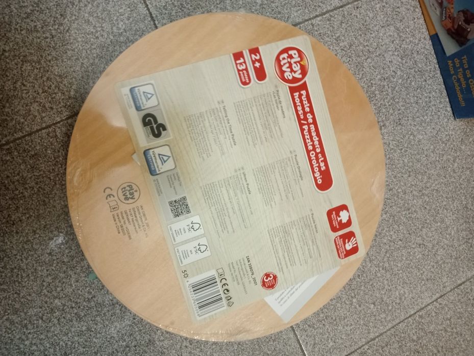 Conjunto de jogos novos e semi novos