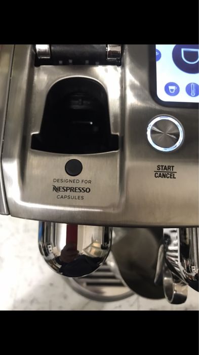 Кофемашина Nespresso Creatista Plus Metal Stainless Steel