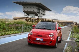 Fiat 500e C (RED)