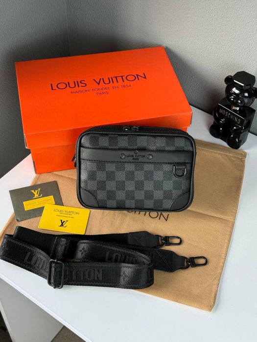Чоловіча сумка Louis Vuitton мужская сумка бананка барсетка мессенджер