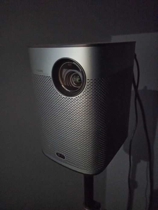 Xgimi Halo Plus -  projektor z akumulatorem i android tv