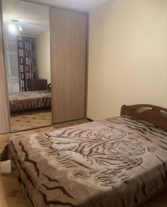 Реальная 3-ка на Гагарина, метро Спортивная, Проспект Аэрокосмический