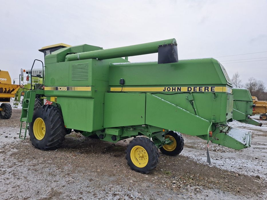Зерно збиральний комбайн JOHN DEERE 1055 свіжо привезений