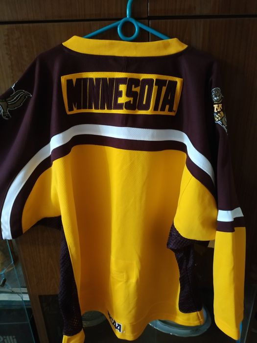 Футболка фірмова, Хокей