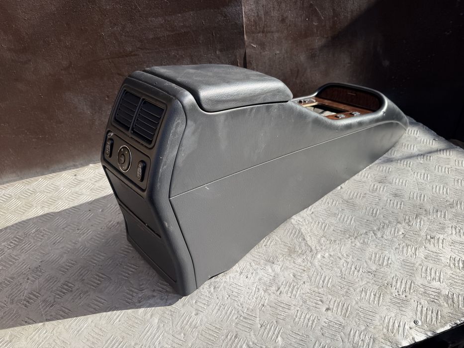 Подлокотник кнопки стеклоподьемников mercedes w163 ml год 03