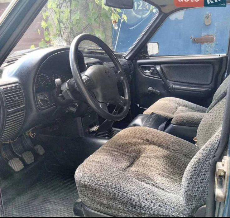 Волга 3110 газ  бензин