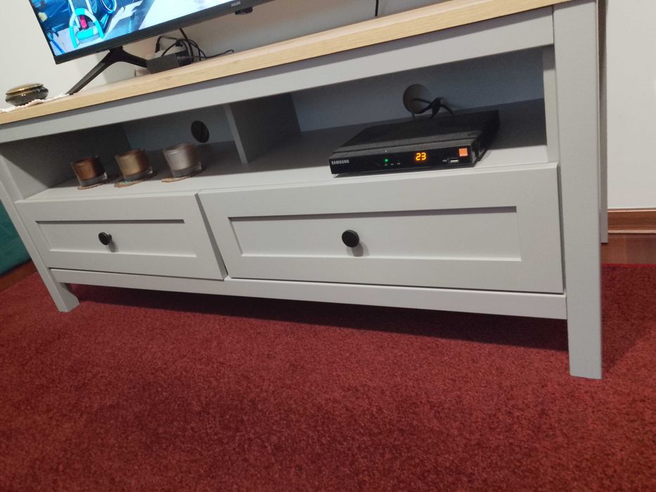 Szafka RTV do salonu