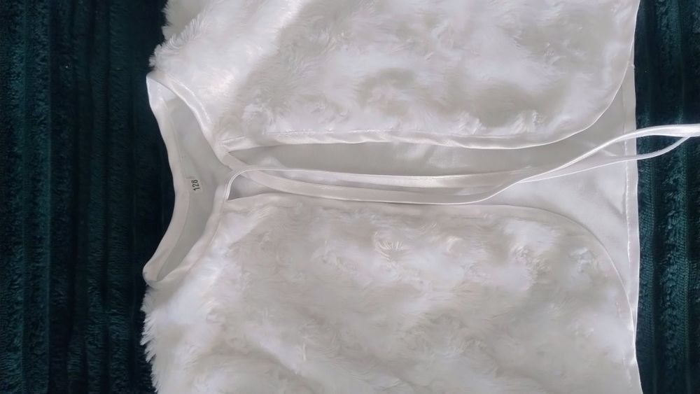 Bolerko dziewczęce białe idealne na komunię