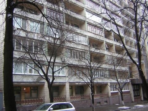 Без-%.Метро Золоті Ворота. 77м.кв.  3х кімнатна.