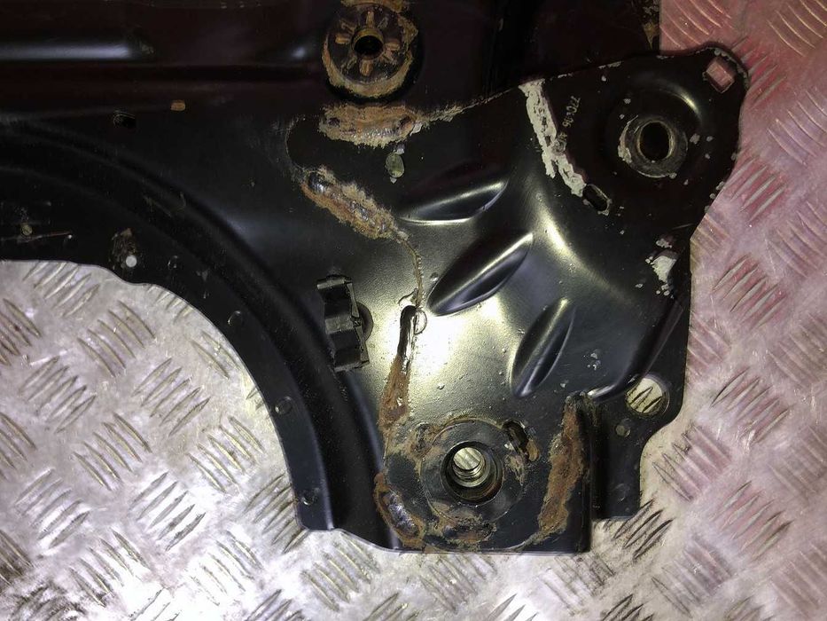 Балка передня підрамник Peugeot 308 2 T9 770687A016  Пежо 308 балка передняя
