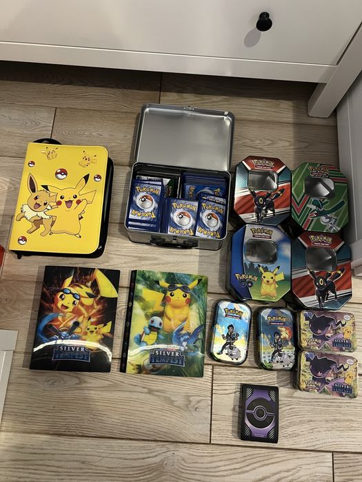 Pokemon karty kolekconerskie