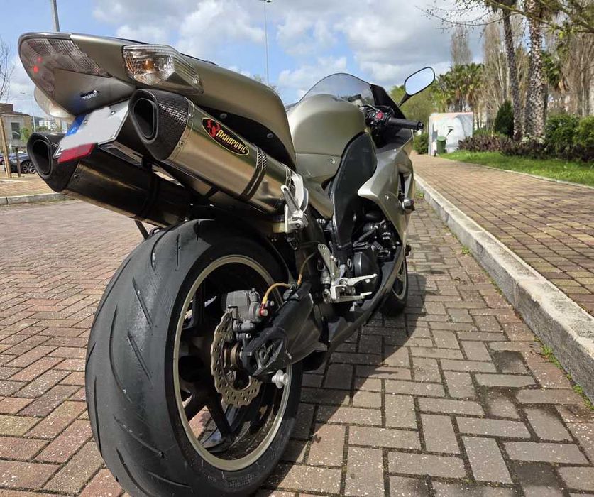 Kawasaki ZX10R Ninja 2006/07 Cor Titanium