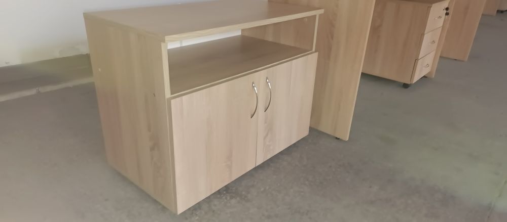 Biurko kontenerek jak nowe