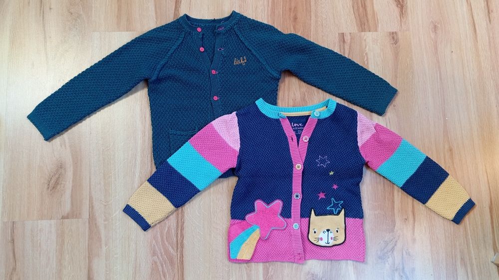 2x sweterek, rozmiar 104