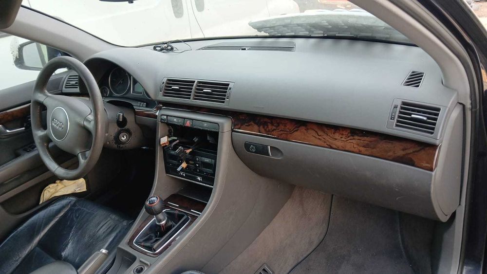 Audi A4 Avant 1.9 TDI para peças de 130 cv