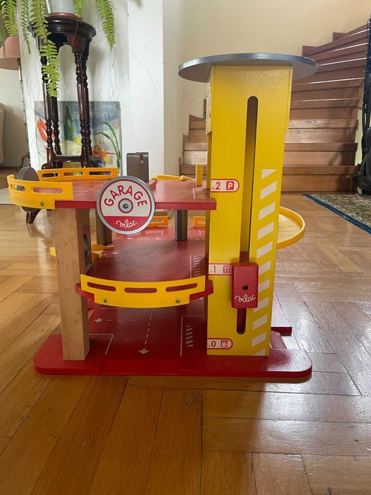 Vilac Drewniany garaż / Parking wielopoziomowy dla dzieci
