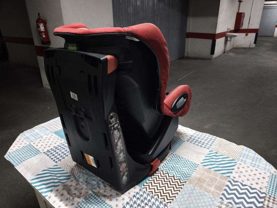 Cadeira de criança rotativa automóvel