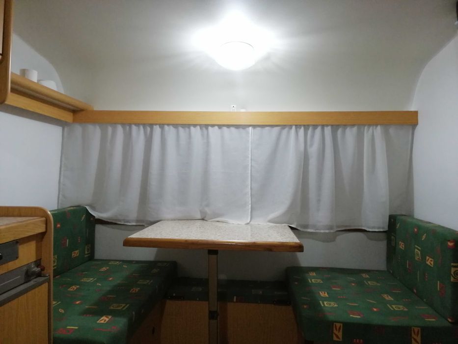 Caravana PLUMA GROU 350 – 1999 – 750kg – Impecável