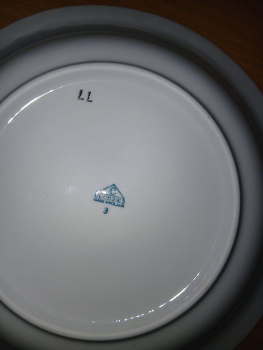 Talerze Chodzież Iwona – 10 płaskich i 3 głębokie