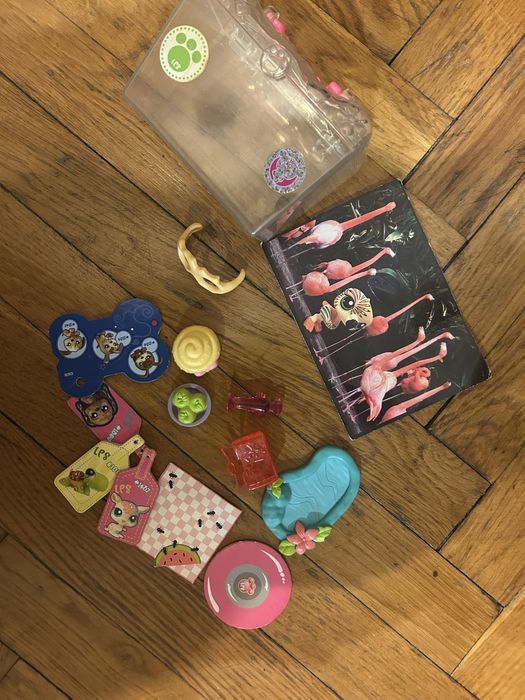 Лот кейс и аксессуары LPS littlest pet shop