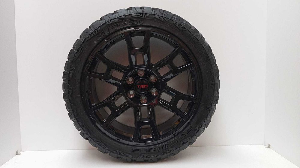 Conjunto 4 Jantes 22 6X139 e Pneus Multimarcas (JRK1630_226X139)