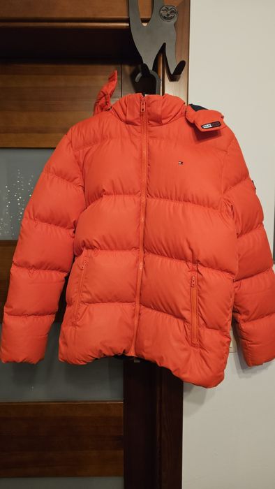 Kurtka puchówka Tommy Hilfiger czerwona 164
