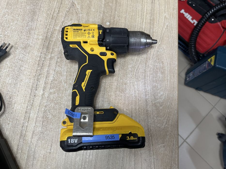 Dewalt DCD709 / безщітковий шурупокрут Девольт