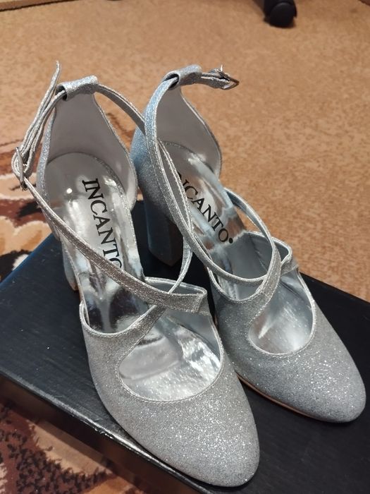 Szpilki 36 NOWE