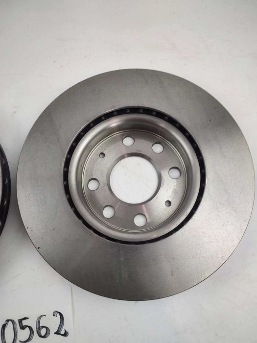 KOMPLET BREMBO 09.5843.31 Tarcza hamulcowa Corsa D przód