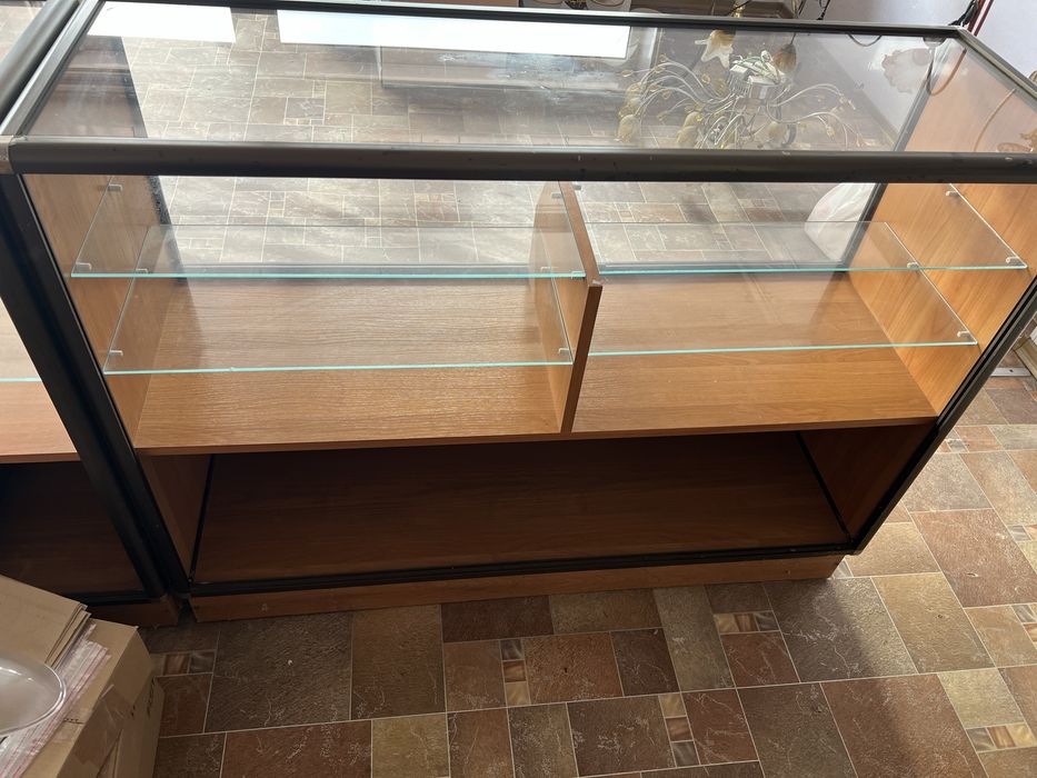 Торгові вітрини