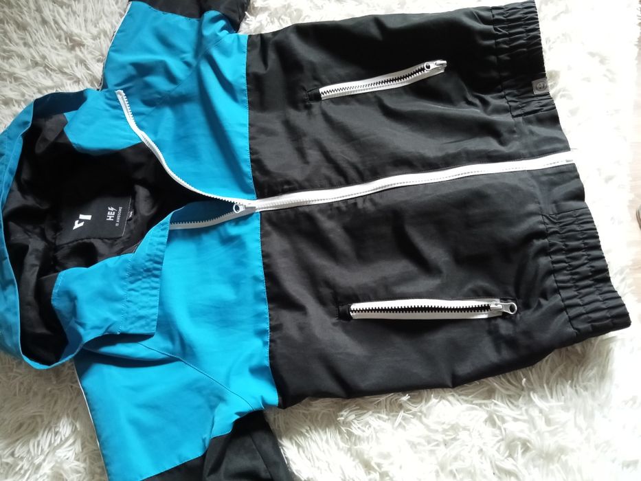 Kurtka wiatrówka chłopięca r.158