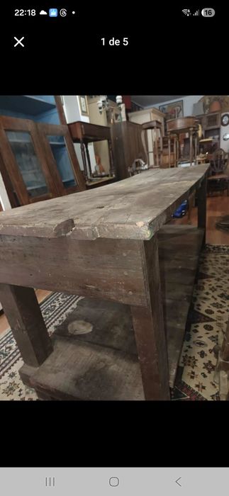 Bancada antiga de trabalho ,estilo industrial