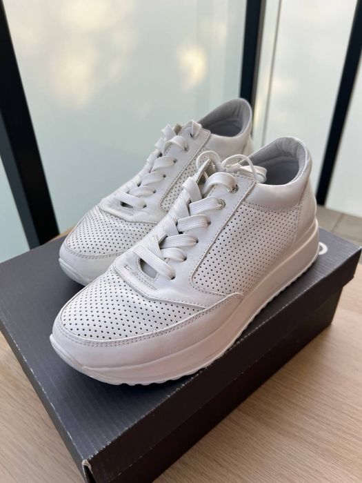 Buty casual damskie skóra rozmiar 39