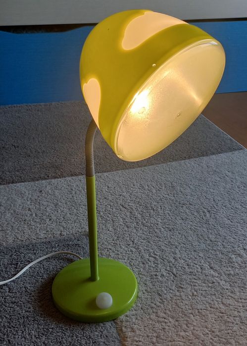 Candeeiro para secretária